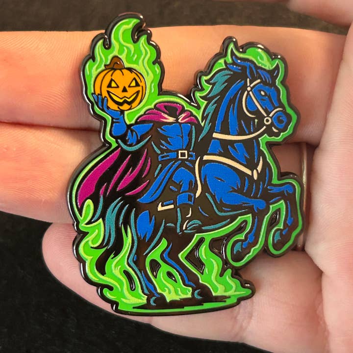 Pin Hive LLC - Wholesale Lapel Pin/Button - Headless Horseman Enamel Pin - Legend of Sleepy Hollow7