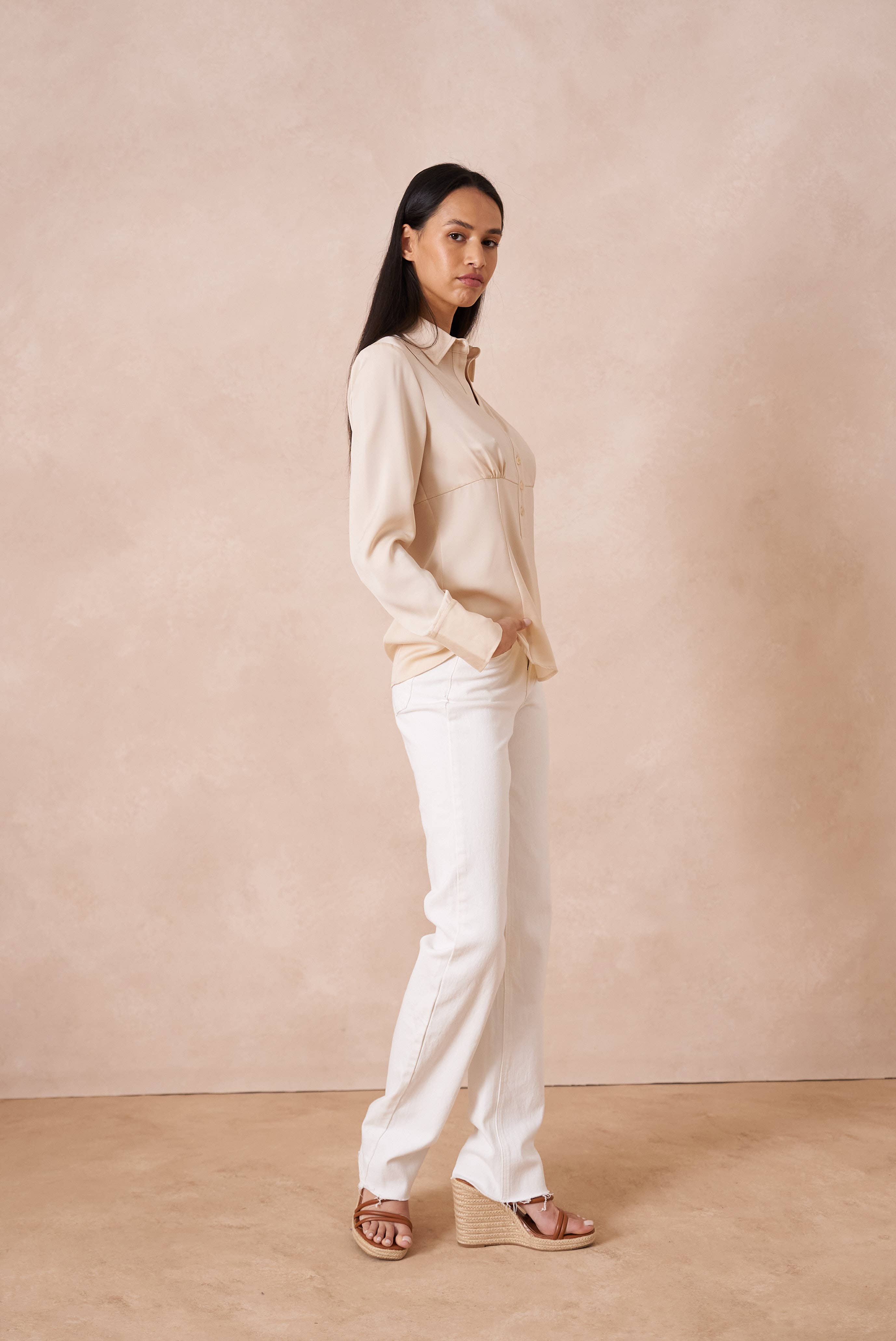 Attentif Paris - Wholesale Button Down Shirt - Women's - Satin corset shirt with lapel collar3