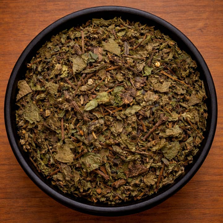 Chinese Knotweed Herb Whole (Polygonum Chinense) for wholesale by LA Herb