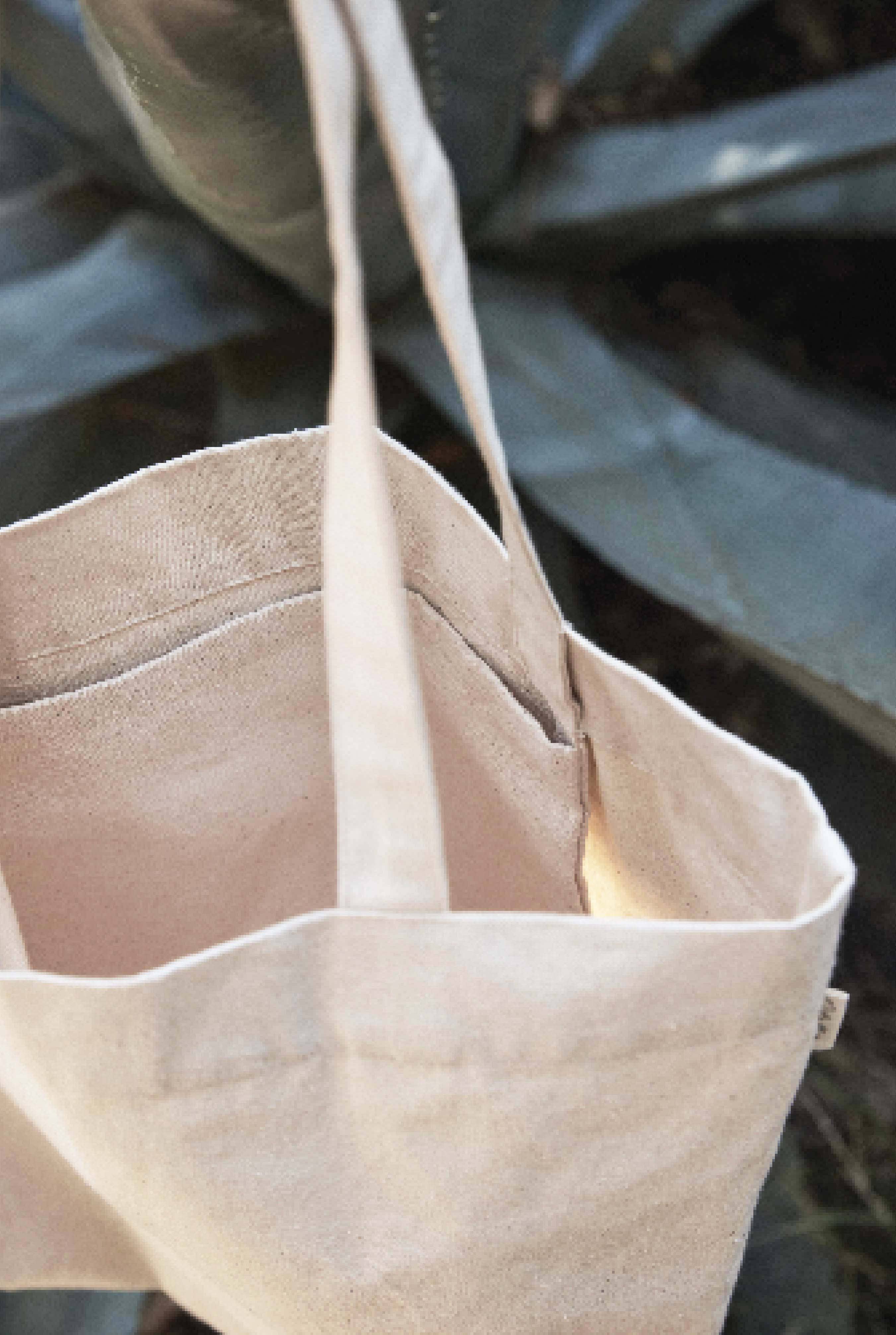 NATURALE Borsa TAILGATES AND TOUCHDOWNS in tela in vendita all'ingrosso su Faire3