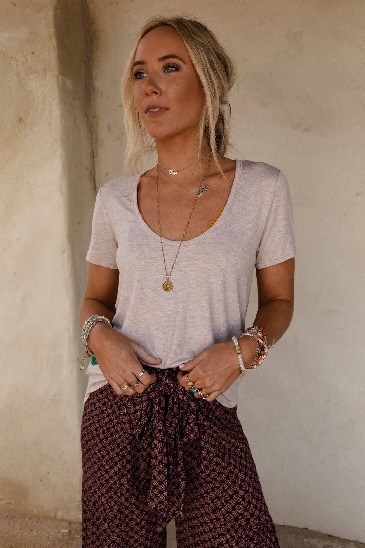 Three Bird Nest - Wholesale T-Shirt - Women's - Scoop Neck Bralette Tee - Heather Oatmeal8