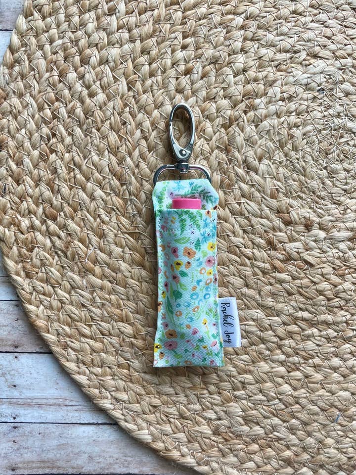 Hellgrüner Mini-Blumen-Lippenbalsamhalter für den Großhandel von Designs by Rachel Joy