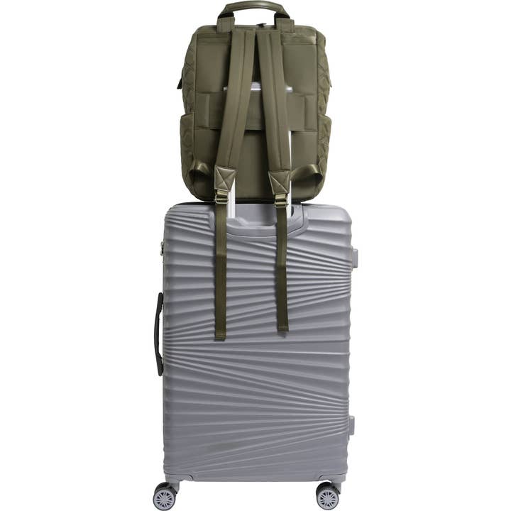 Magid - Wholesale Backpack - Women's - Joan & David Diamond Quilted Puffer Nylon Square Laptop Backpack14