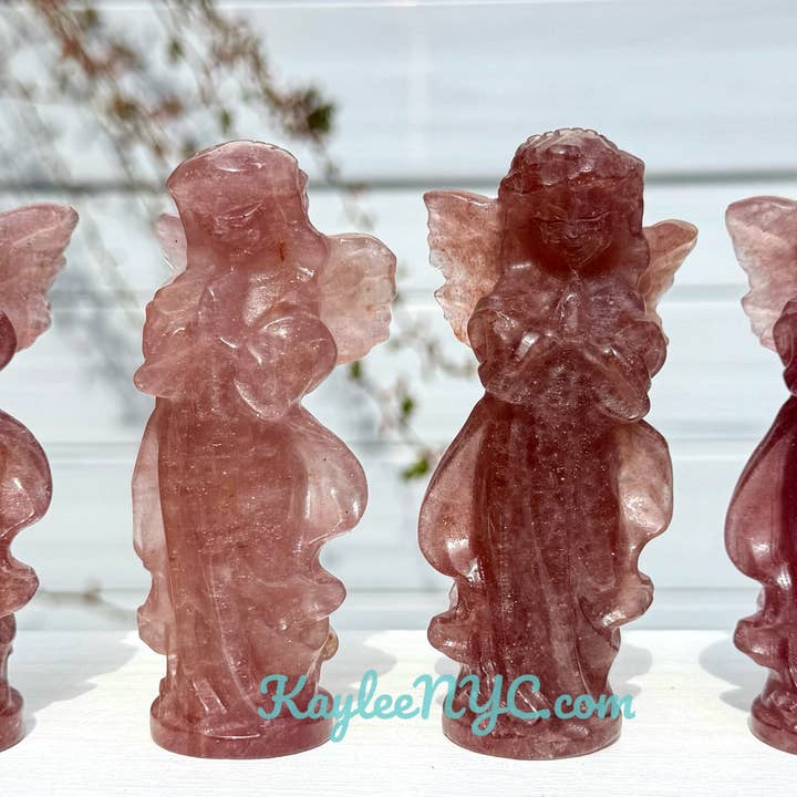 9 cm Natürlicher Erdbeerquarz Engel Kristallheilung für den Großhandel von KayleeNYC