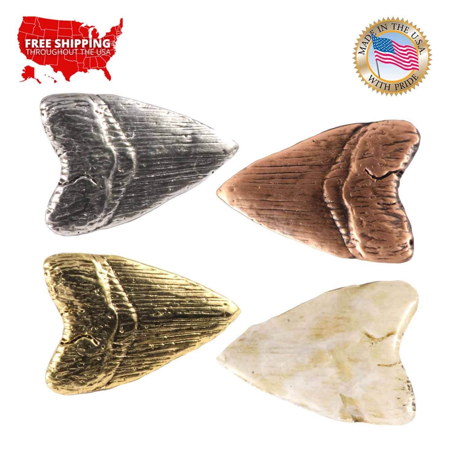 Creative Pewter Designs – wholesale Nål och knapp för kavajslag – Förhistorisk haj tand Tenn Lapel Pin eller Magnet S1280