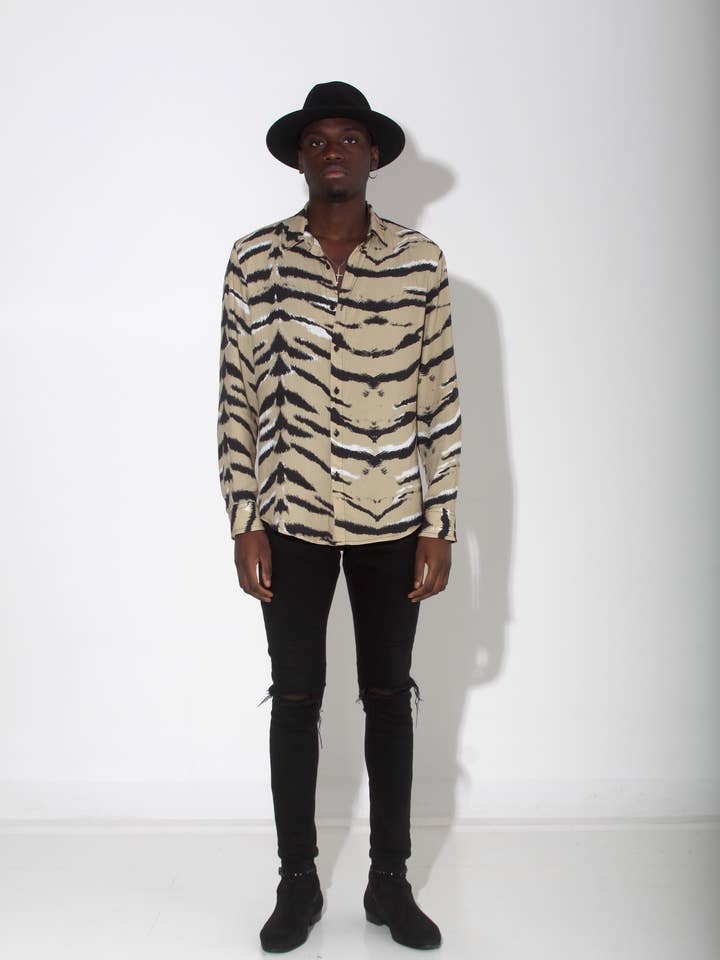 Camicia unisex 'SAND' per la vendita all'ingrosso da parte di Benevierre