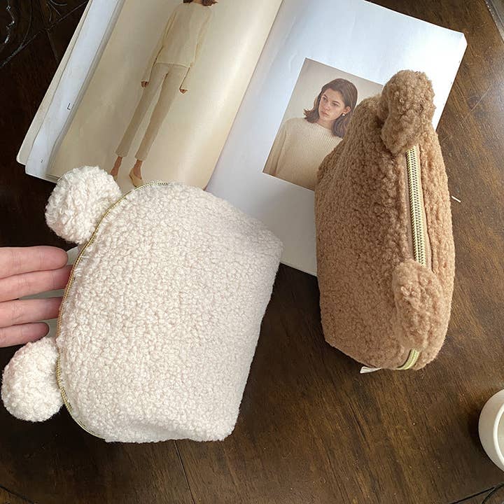 Dipped Shop - Wholesale Makeup/Cosmetic Bag - Portable Cute Plush Cosmetic Bag DPCB168