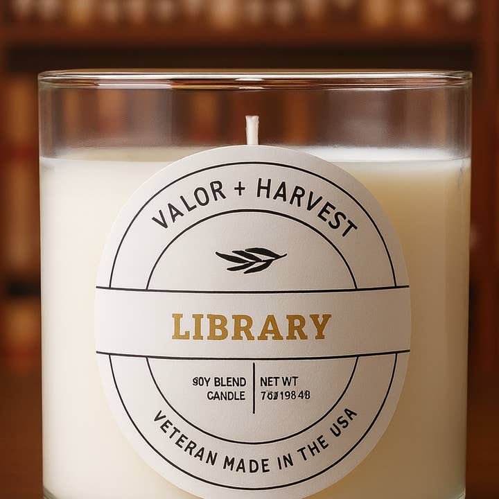 Bibliotek Doftljus – 7 oz Soja- och Kokosvaxblandning | Valor+Harvest för wholesale av Valor+Harvest