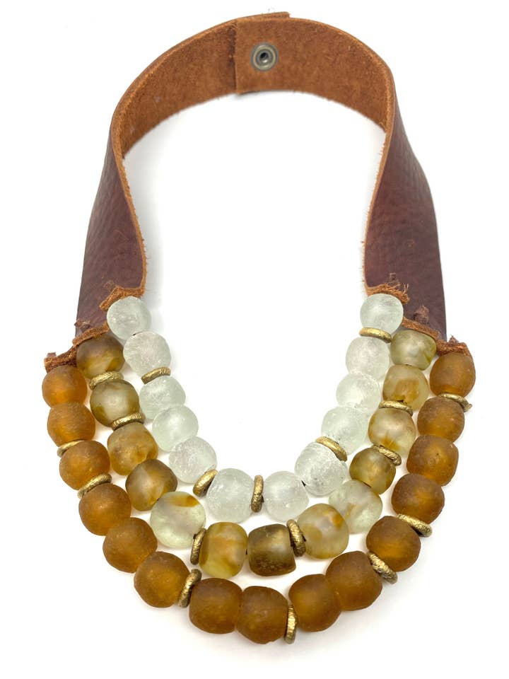 Krobo 3 Strand • Vergoldet für den Großhandel von Stephanie Leigh Jewelry