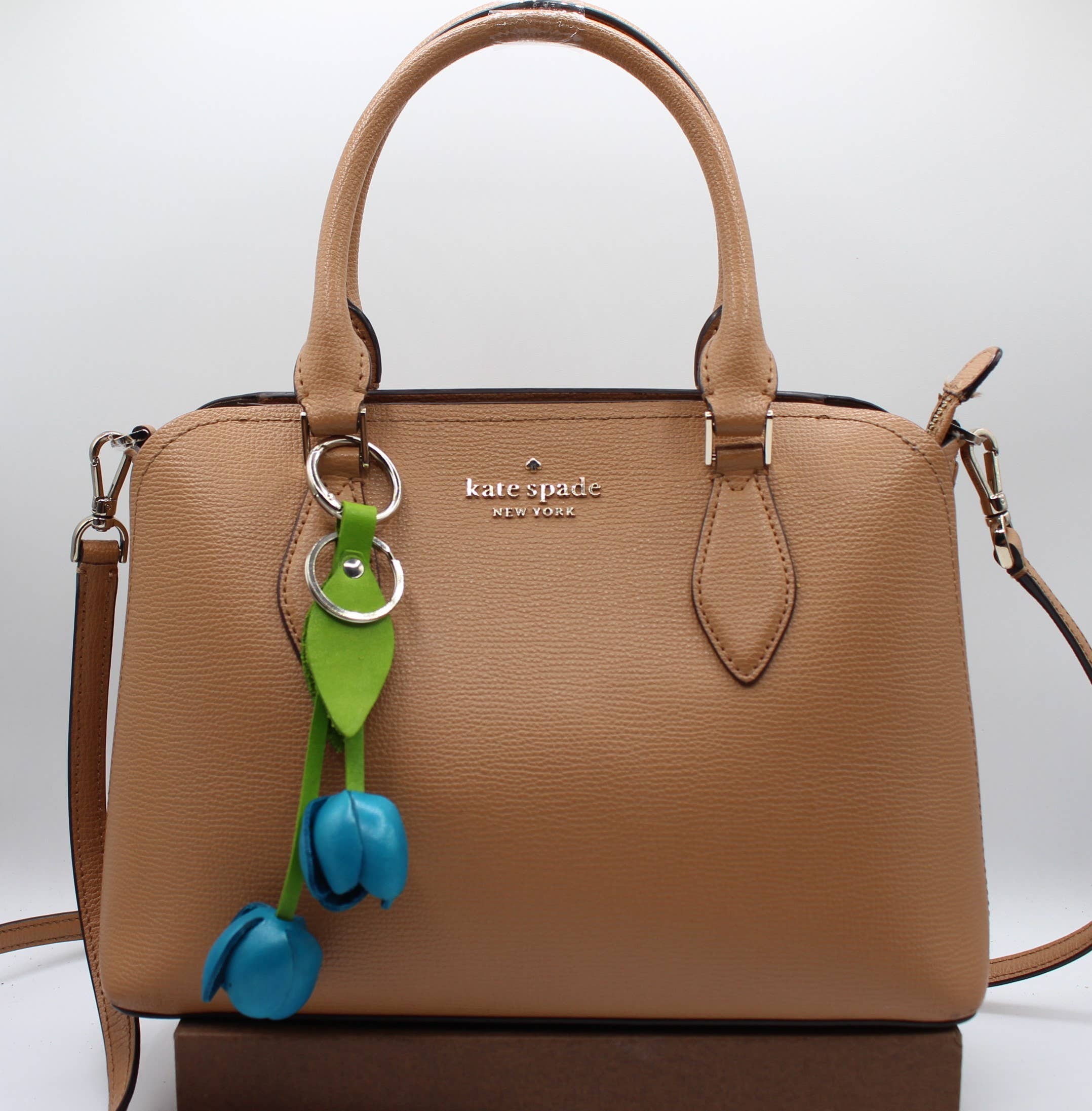 Sunflower Handmade leather inc – Engroshandel Nøglering - Dame – læder tulipan nøglering pung charm taske taske tilbehør6