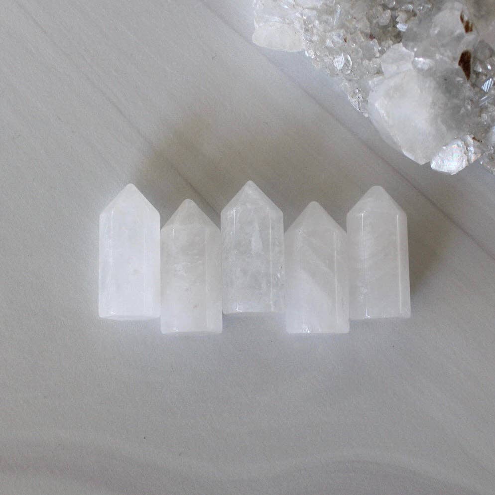 Pebble House - Vendita all'ingrosso Pietra/cristallo spirituale - Torre in quarzo (cristalli e pietre)2