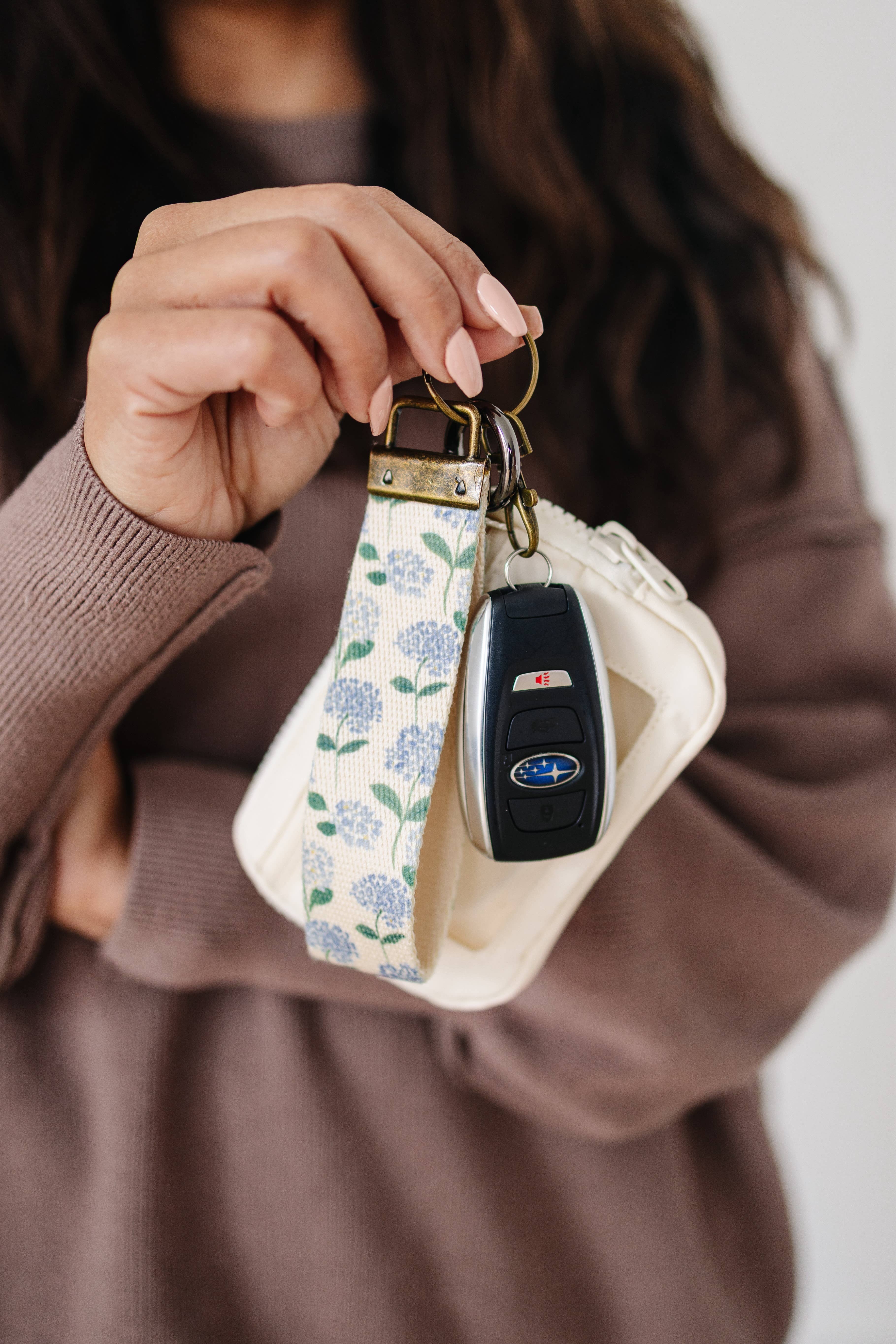 Frederick Family Co. - Wholesale Wallet - Women's - Keychain Wallet with Wrist Lanyard, Compact Card Holder 13