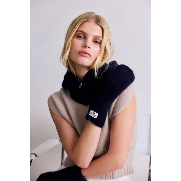Arctic Fox & Co. - North America - Wholesale Mittens - Women's - The Alpaca Mittens - Deep Sea Navy - FW251