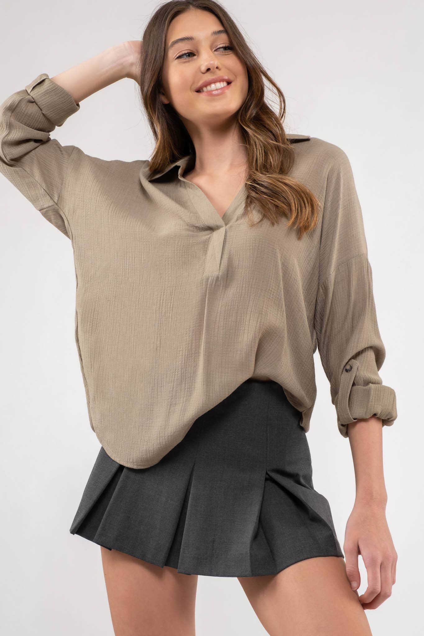 Blu Pepper – wholesale Blus - Dam – KRAGE DELAD HALS LÅNG ÄRM10