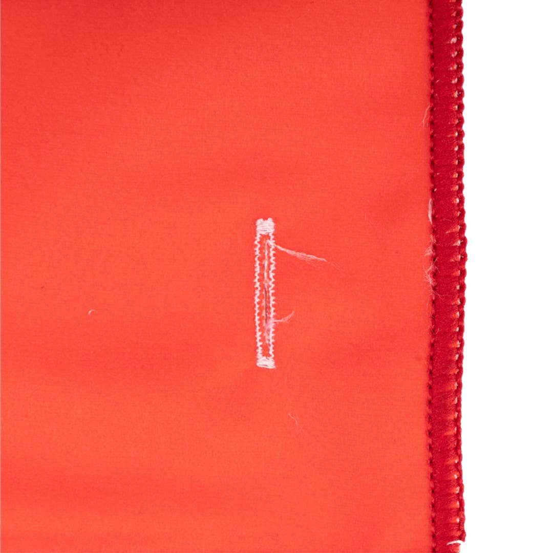 Fisura - Wholesale Beach Towel - Beach towel "better late than ugly" pink and red3