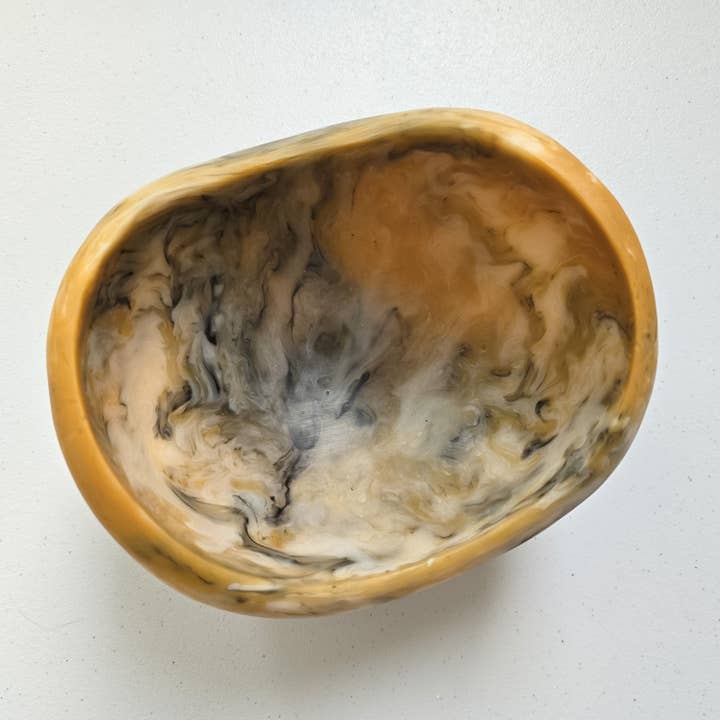 Gibb & Daan - Wholesale Serve Bowl - Organic Shape Resin Bowl - Entryway Catchall - Small Size 17