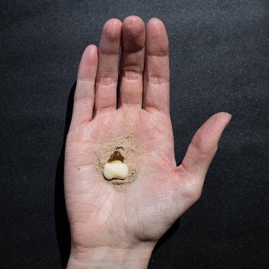 Essential Apothecary Alchemist - Wholesale Facial Cleanser - Luster Facial Cleanser3