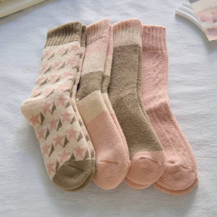 Women's Thick Wool Socks for Winter - Cozy Pink Warmth for wholesale by Happy Knits