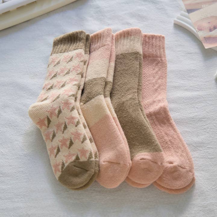Women's Thick Wool Socks for Winter - Cozy Pink Warmth for wholesale by Happy Knits