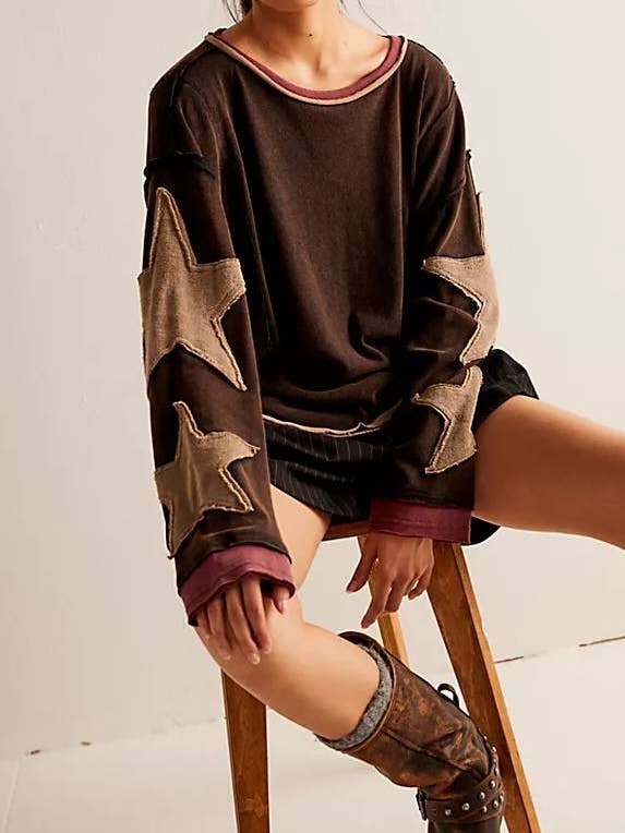 Rosa Clothing - Wholesale Graphic Sweatshirt - Women's - Star Patch Oversized Loose CrewNeck
