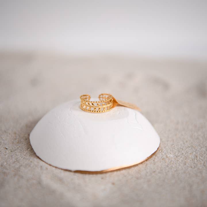 Wildflower Vine Gold Ring for wholesale by Cecelia Designs Jewelry