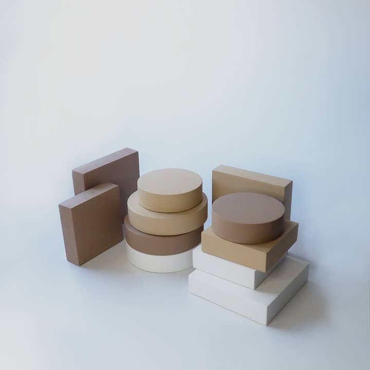 Block Set Project - Wholesale Retailer Display Stand/Case - Concrete Cylinder and Square Retail Display Platform Risers7