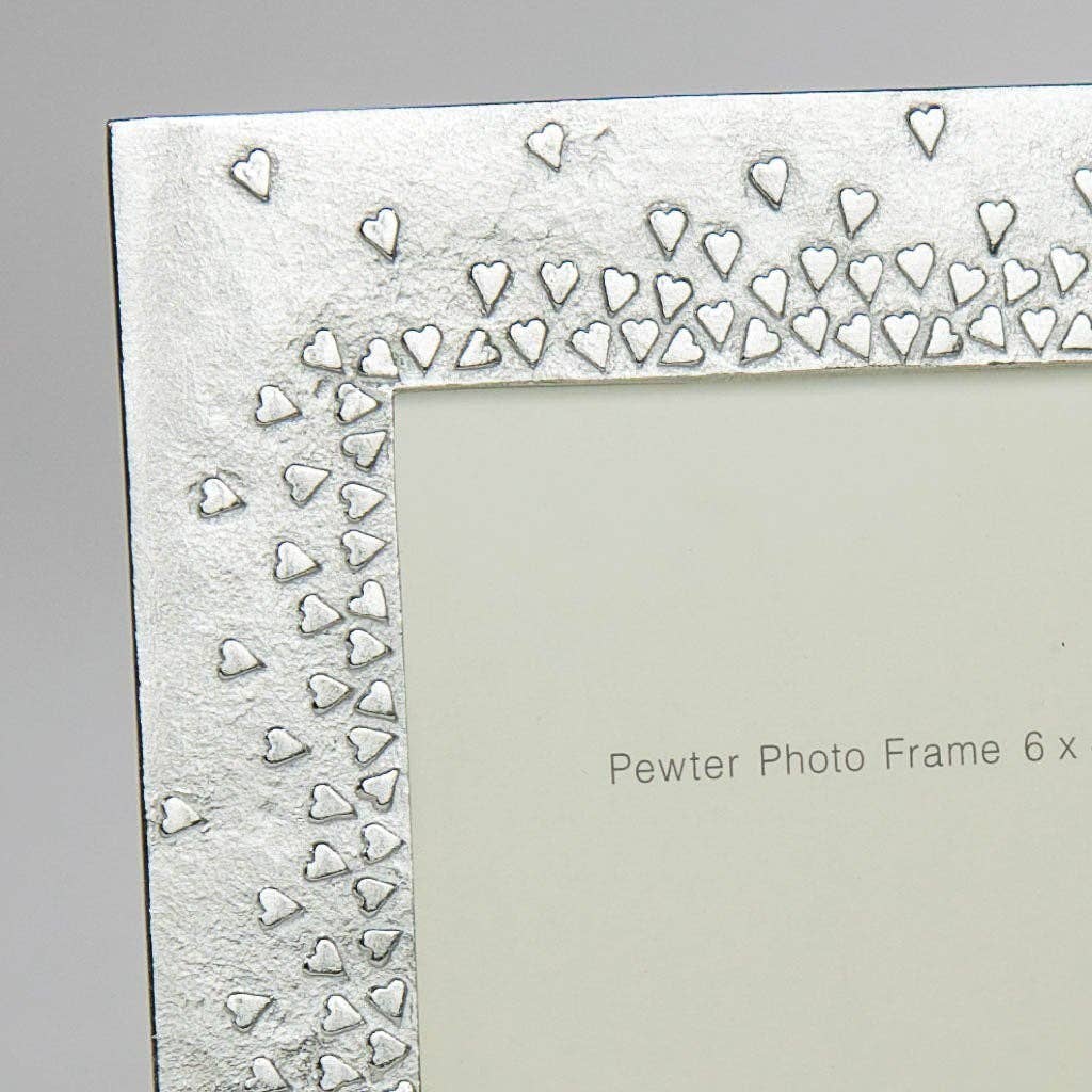 Lancaster and Gibbings - Wholesale Picture Frame - Floating Hearts Hand Cast Pewter Photo Frame6
