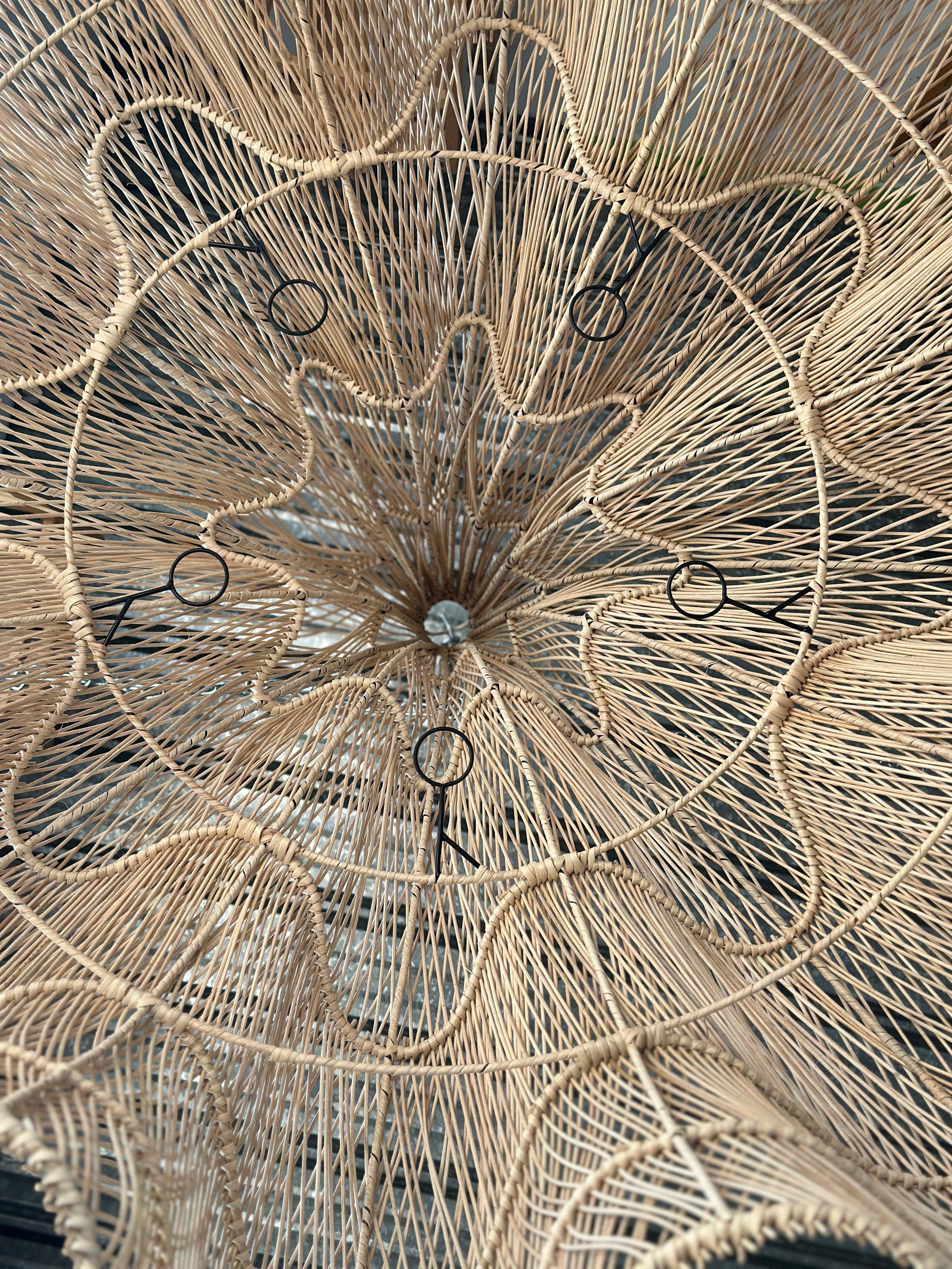 Office Objets - Wholesale Chandelier/Hanging Light - Immense rattan suspension in the shape of a flower, tulip, corolla H:1m; D:1m50143