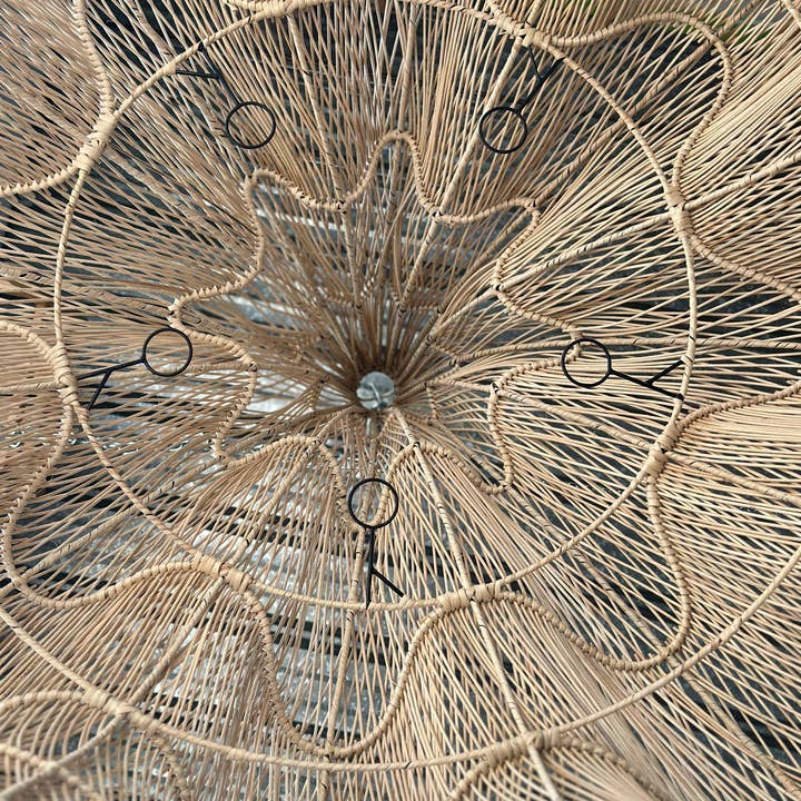 Office Objets - Wholesale Chandelier/Hanging Light - Immense rattan suspension in the shape of a flower, tulip, corolla H:1m; D:1m50143