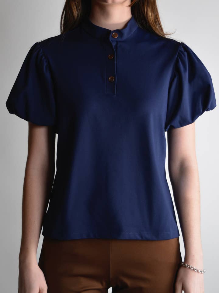 DEN SOFIA POLO MARINBLÅ för wholesale av The Garde