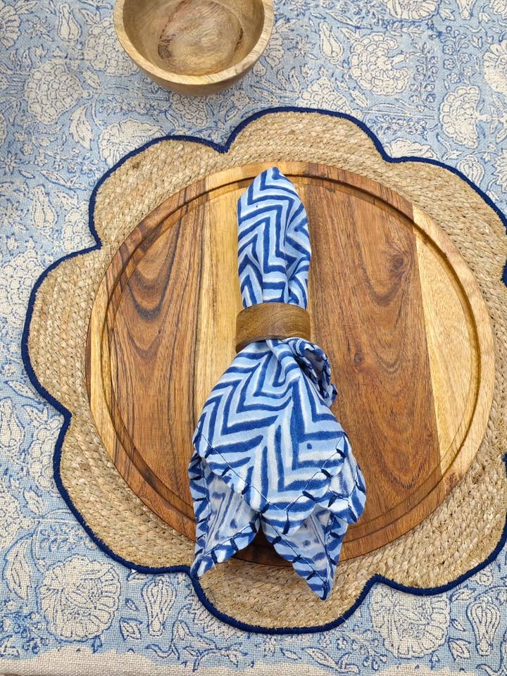 Handmade Jute Placemats Set of 6 | Woven Round Table Decor for wholesale by Eyda Homes