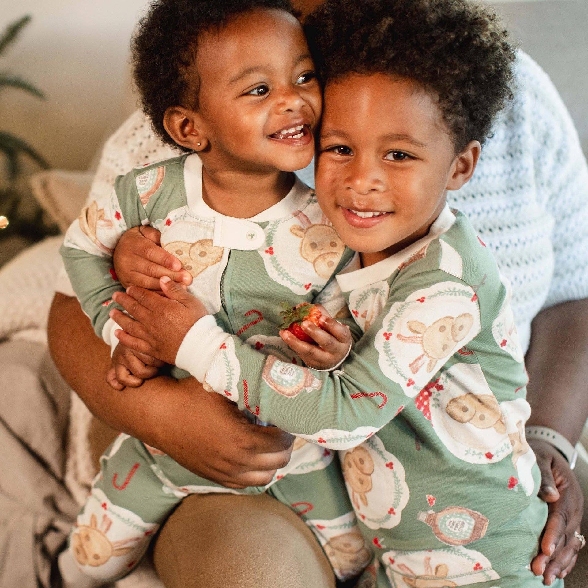 Burt's Bees Baby - Wholesale Sleepsuit - Baby - Reindeer Pancakes Sleep & Play3