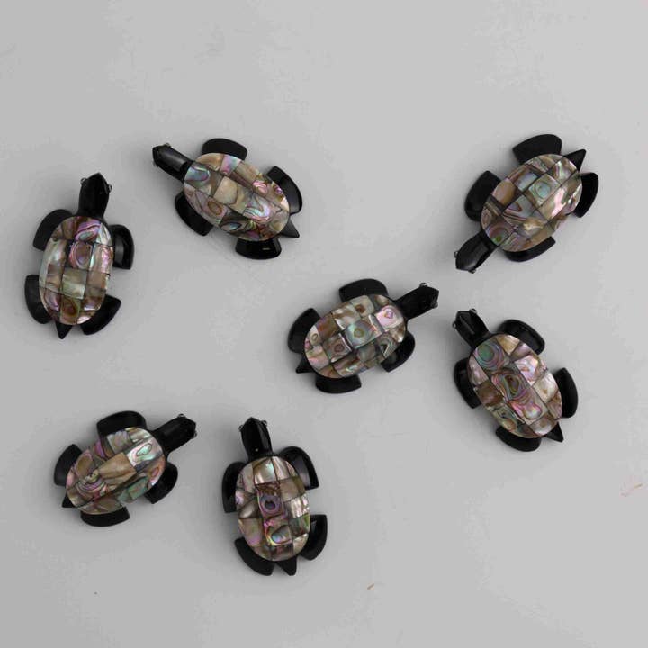 ONE Large Obsidian Turtle for wholesale by Mi Esperanza Minerals