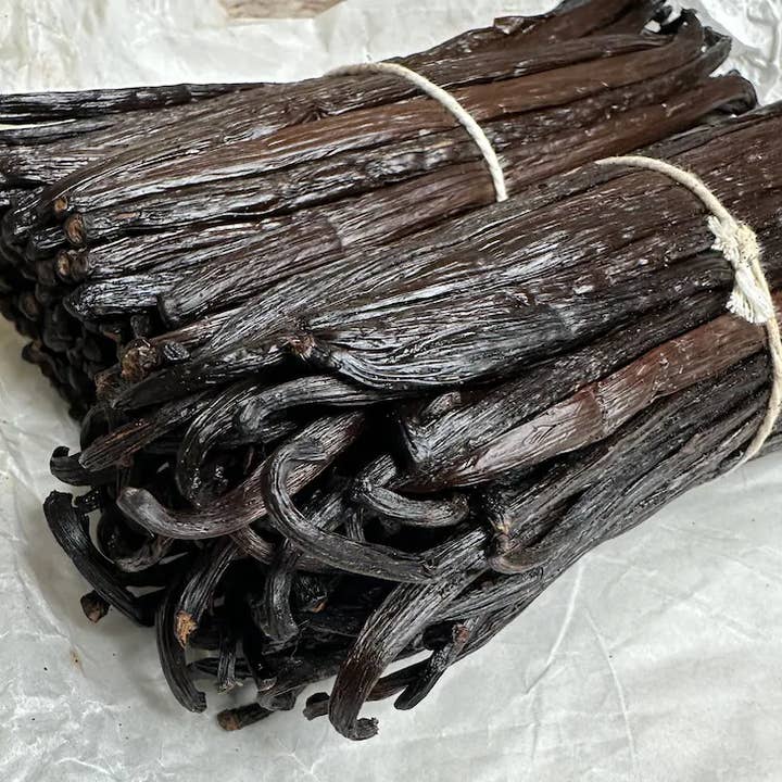 AayuLuxe - Wholesale Vanilla/fruit extract - 10 Vanilla beans Grade A | 5" to 8" | Gourmet Vanilla Bean6