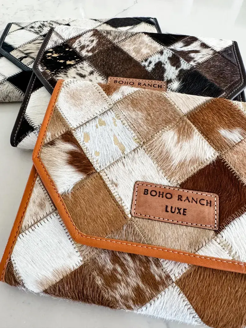 Boho Ranch Shop - Vente Étui pour ordinateur portable/tablette – femme - Housse d'ordinateur portable BOHO LUXE en cuir de vachette poilue (Copie)0