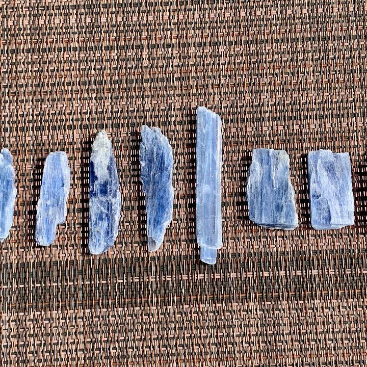 Copper Moon Crystals - Wholesale Spiritual Stone/Crystal - Blue Kyanite Blades | Beautiful Kyanite Crystals from Brazil
