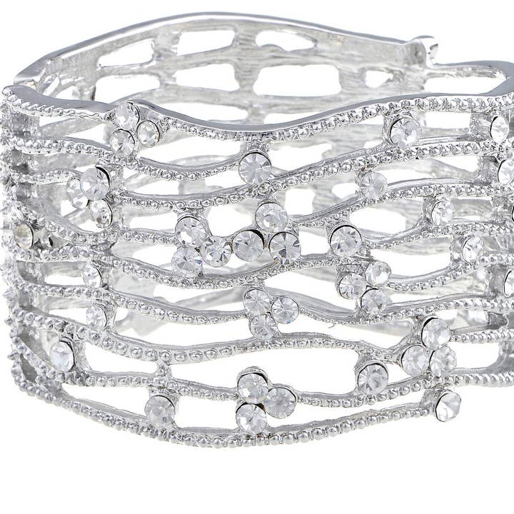 Bracelet manchette Antique Inspire Ocean Wave pour la vente par AK Brand