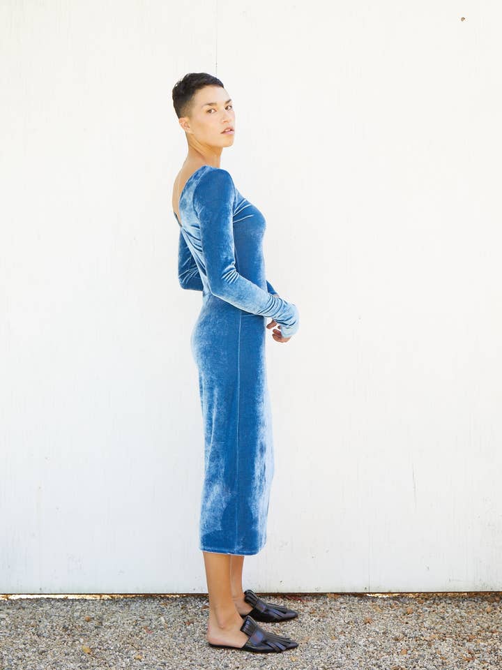 Cougar a manica lunga per la vendita all'ingrosso da parte di Marina Leight Atelier