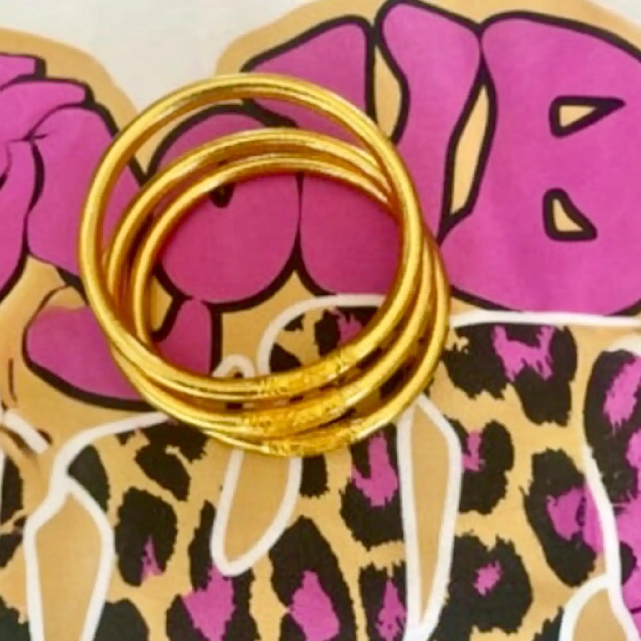 Maison Yvelise - Vente Bracelet jonc - Bracelet Bouddhiste Jonc Thaïlandais Doré à la feuille d'or3