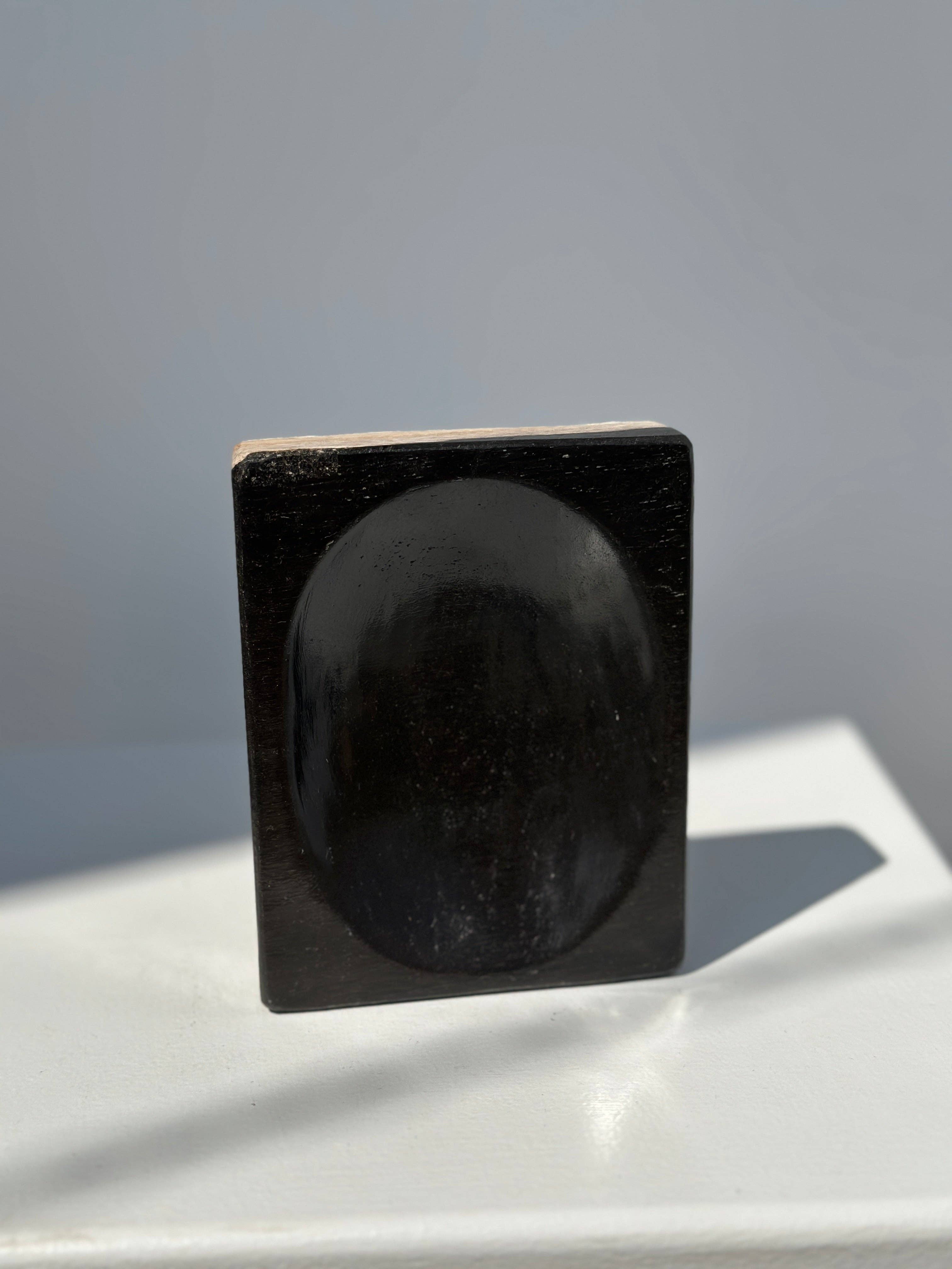 Office Objets - Wholesale Bath Soap Dish - Petrified wood soap dish with white underside9