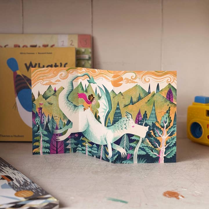 Olive Press Publishing – wholesale Everyday greeting card – Can You Keep a Secret? concertina card by Melissa Castrillón1