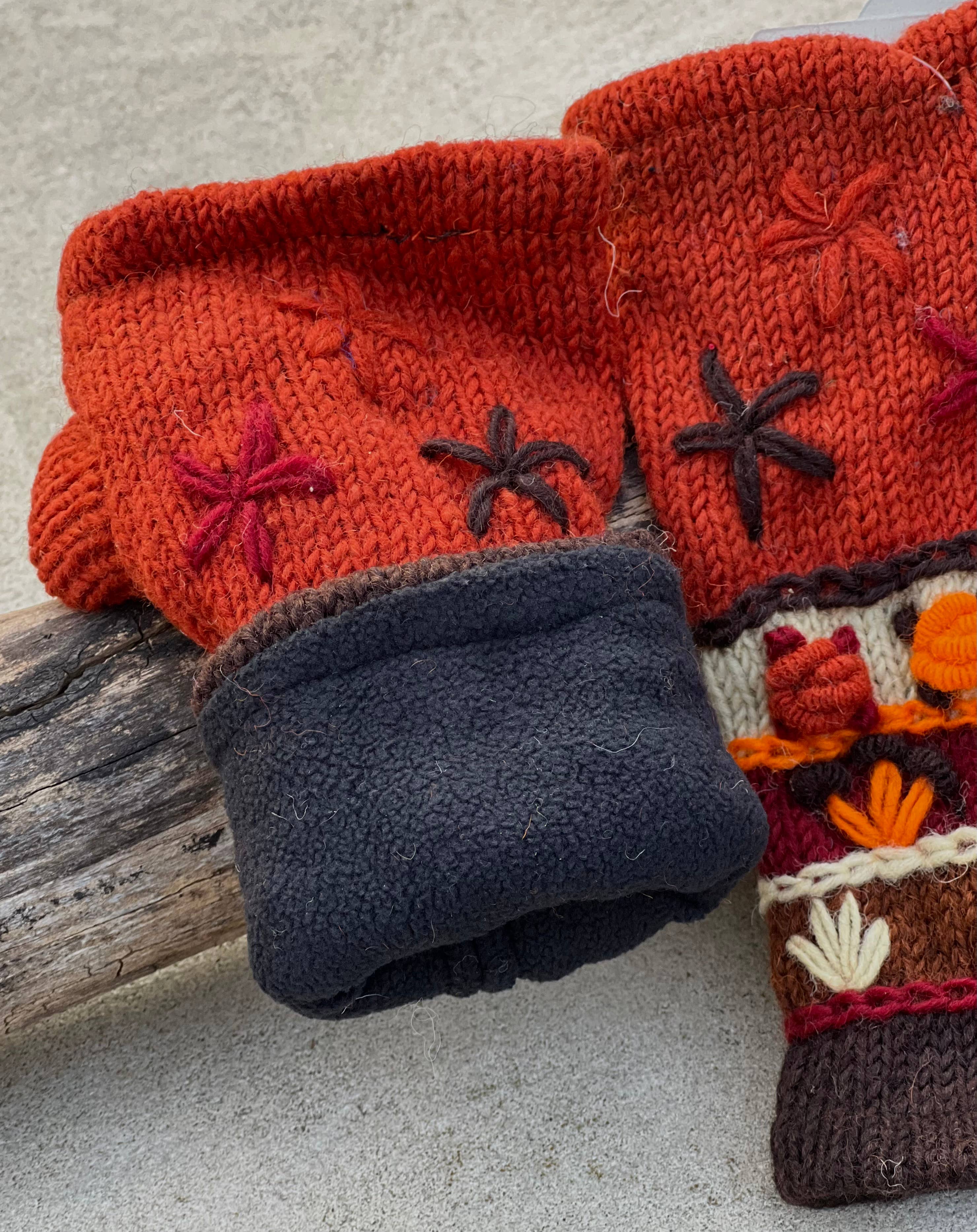 Lungta Imports – Engroshandel Handsker - Dame – Fingerløse, håndstrikkede uldhandsker med fleecefor - håndvarmer8