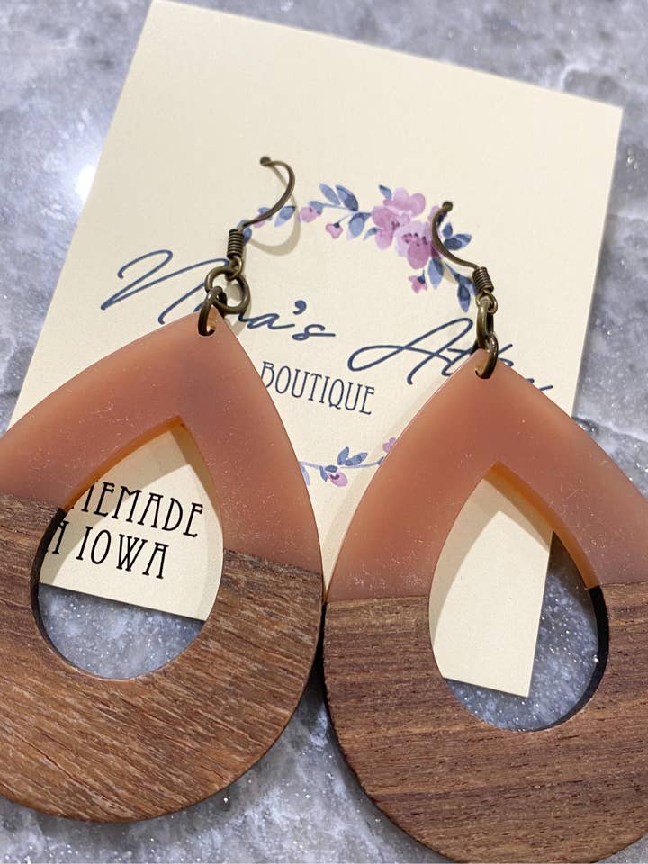 Cinnamon Tear Drop for wholesale by Nina’s Attic