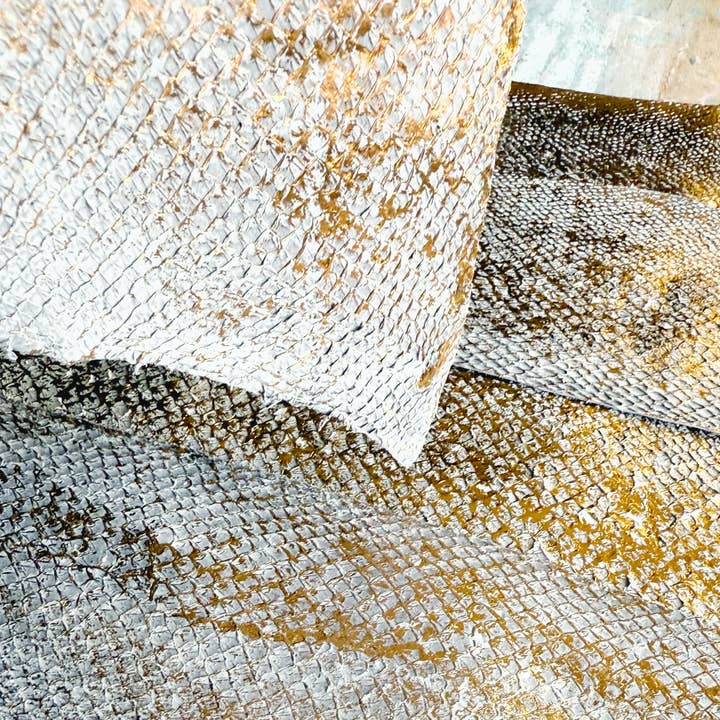 Fish Leather Studio – Großhandel Bastelzubehör – Nordatlantischer Lachsleder| Fischleder | Lederhandwerk7