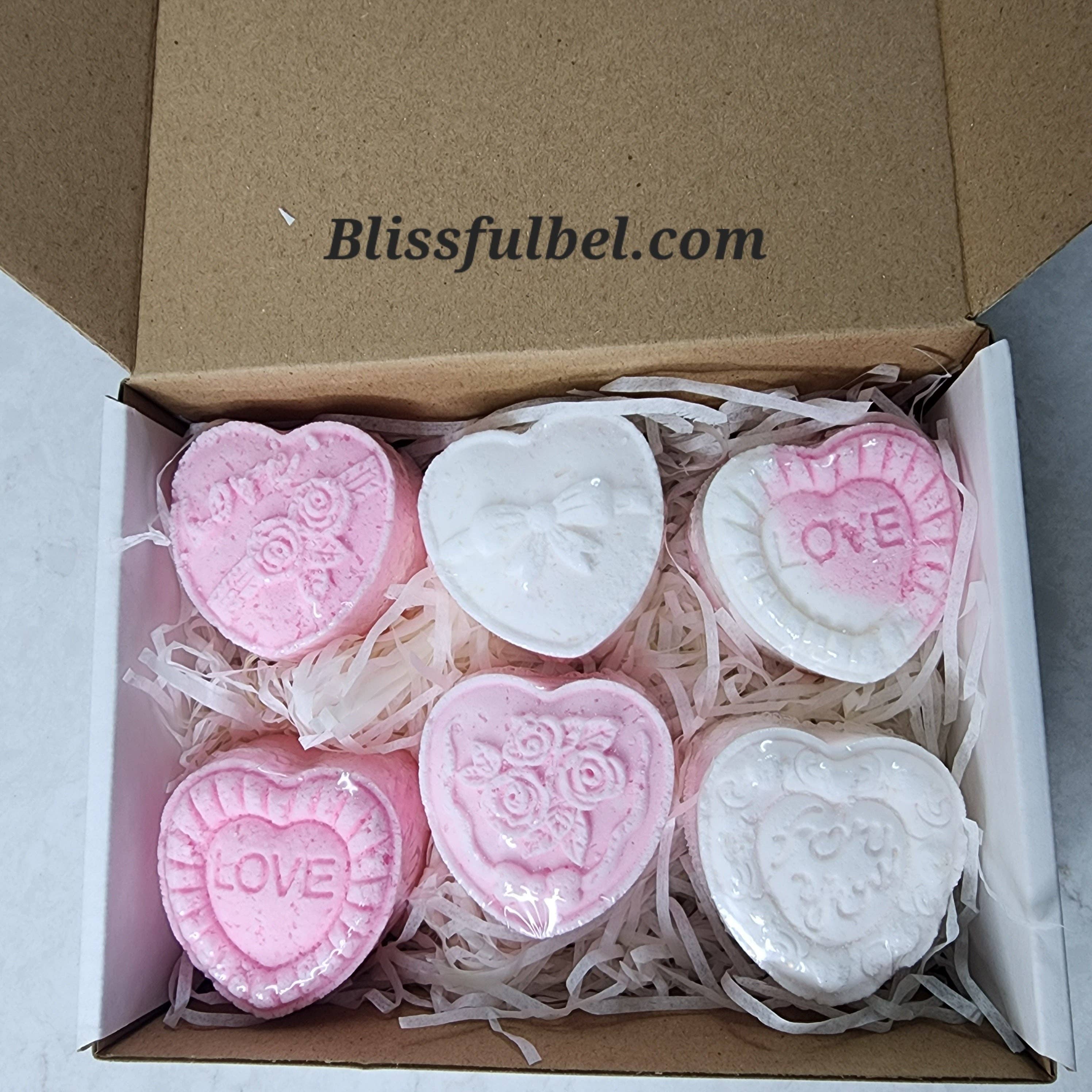 Blissful Bel - Wholesale Bath Bomb/Fizz - Mini Heart Bath Bombs1