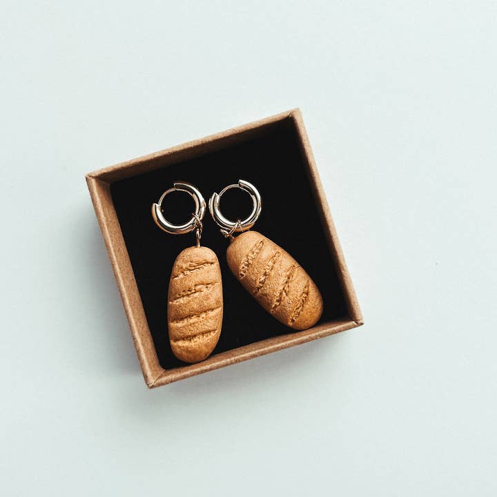 Cast & Clay – wholesale Hoop earrings – Baguette Charm Hoop Earrings2