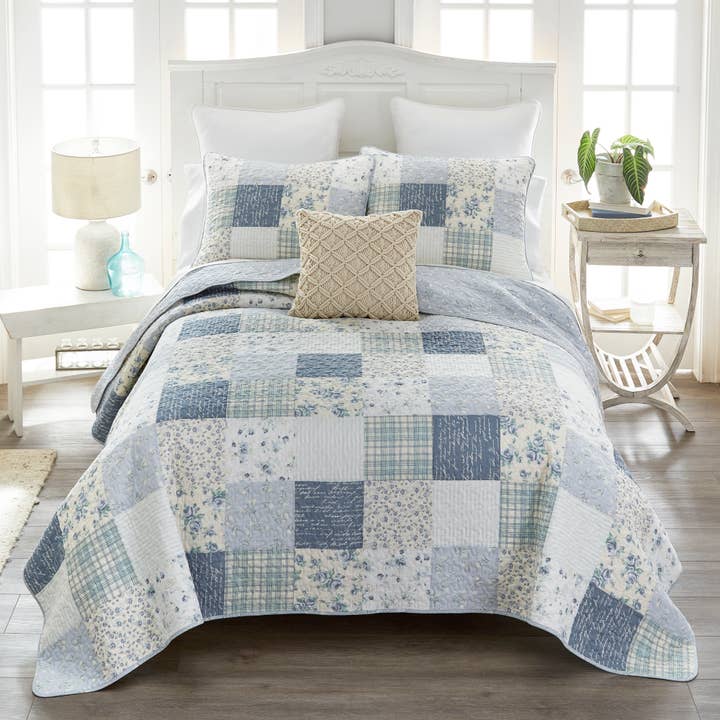 Blue Pastures Cotton Quilt Collection for wholesale by Donna Sharp