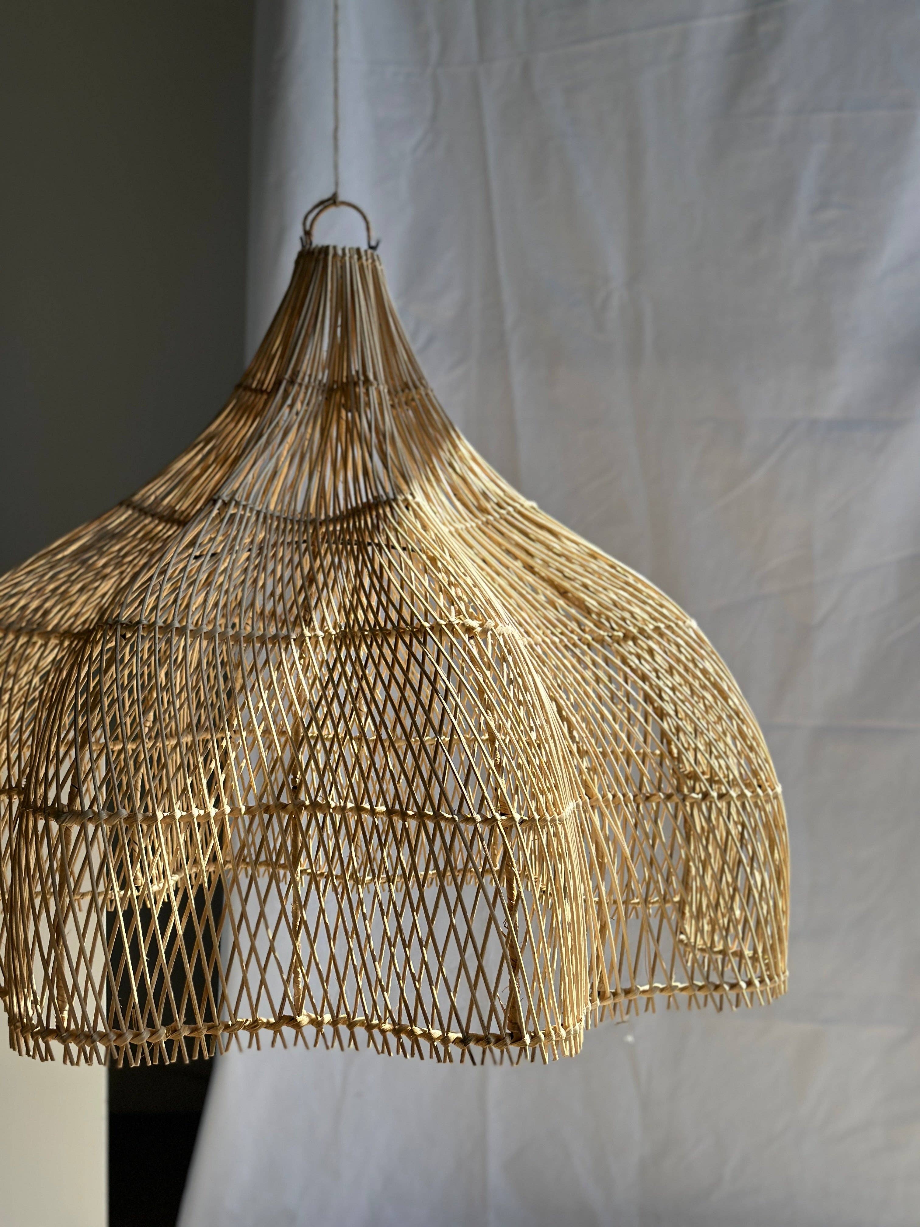 Office Objets - Wholesale Chandelier/Hanging Light - Pendant light, flower-shaped rattan fixture, tulip, corolla H:80cm D80cm5