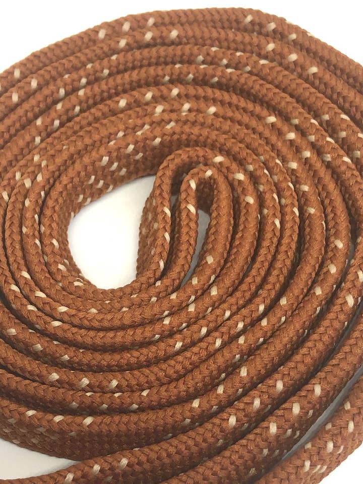 Premium Flat Copper mit hellbraunen Akzenten Klassische Schnürsenkel für den Großhandel von The Shoelace Factory