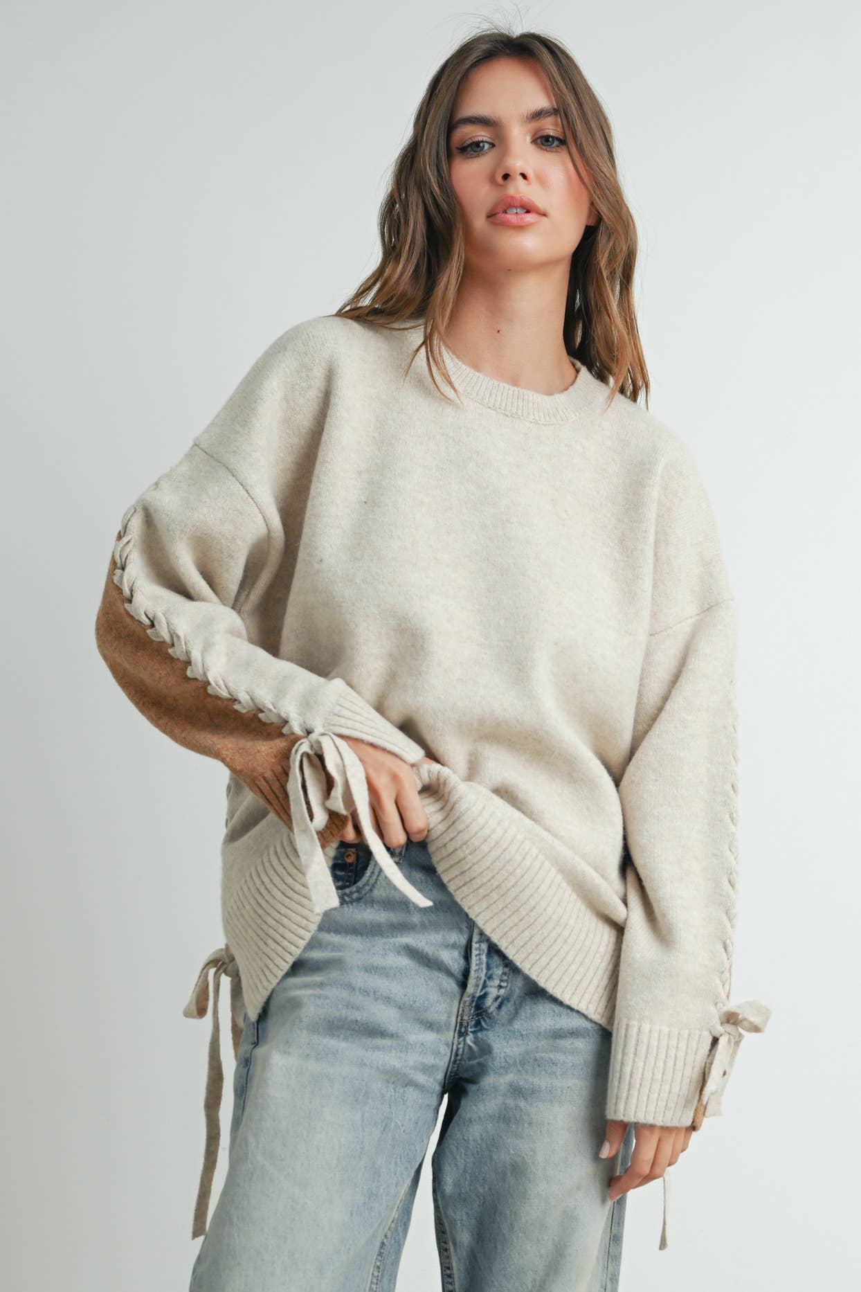 BUTTERMELON - Wholesale Knit Sweater - Women's - Crew Neck Long Sleeve Pullover Sweater - BMW758711